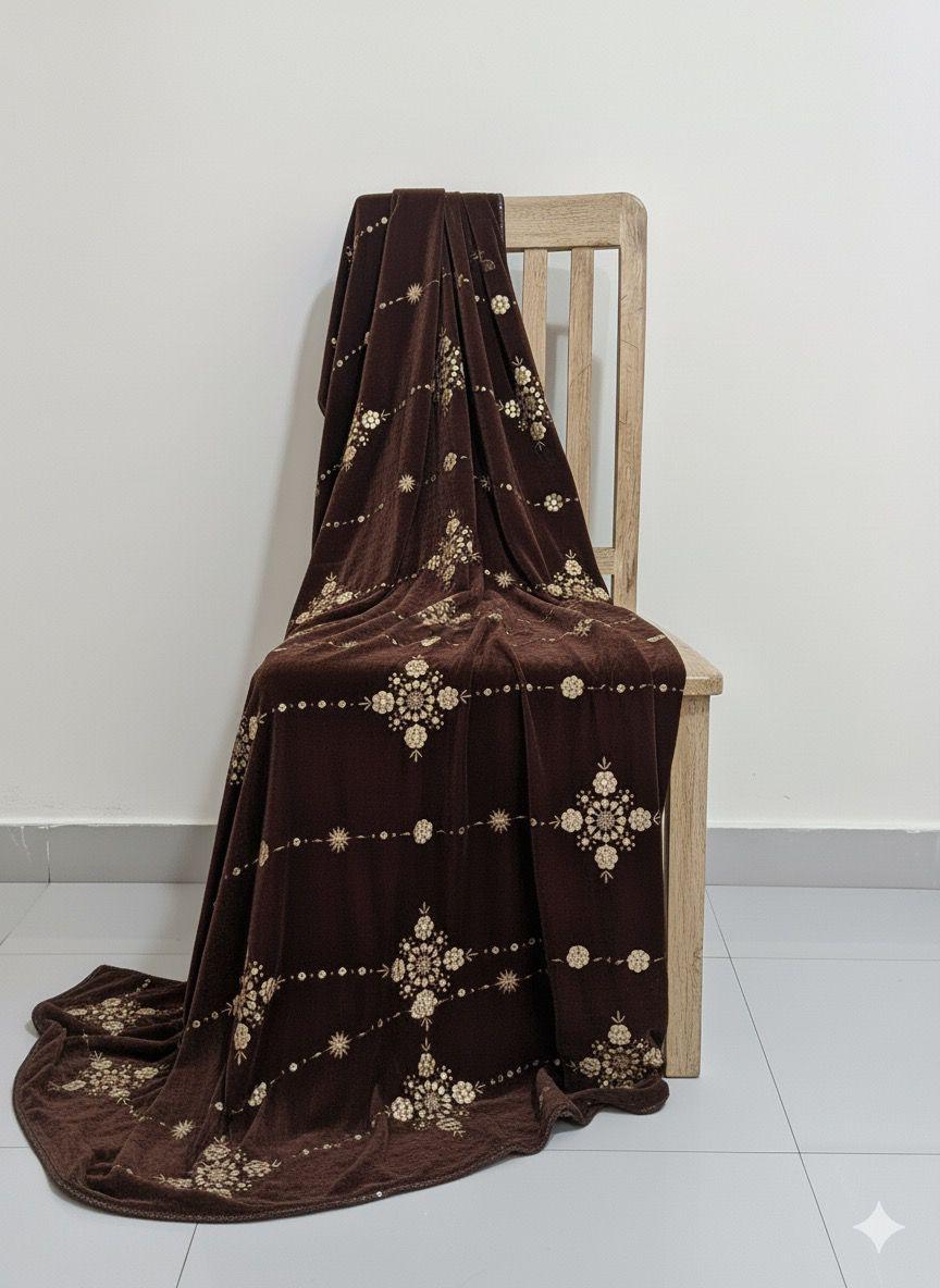 ELEGANT VALVET SHAWL